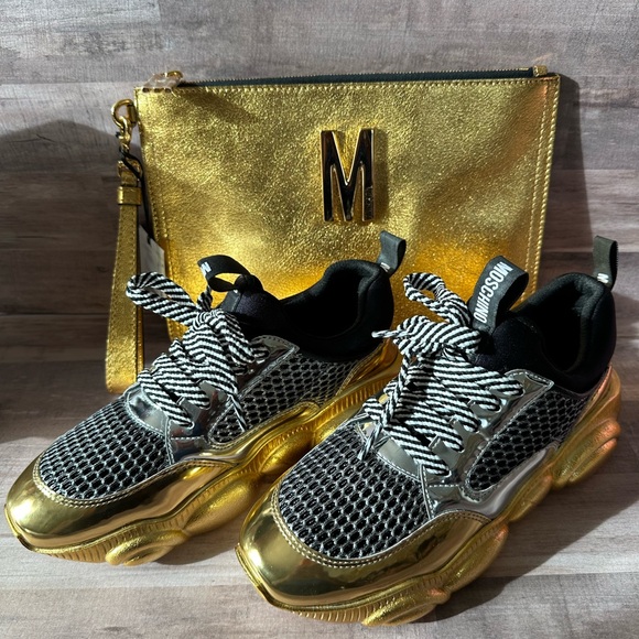 Authentic Moschino Metallic Teddy Sneakers - Picture 8 of 8